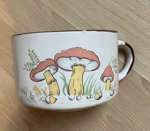 Vintage retro mushroom - retro, soup