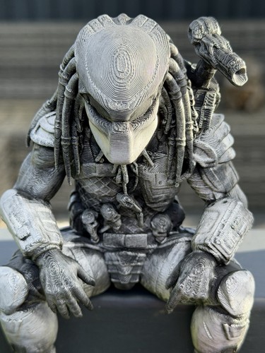 Predator sculpture room - predator,