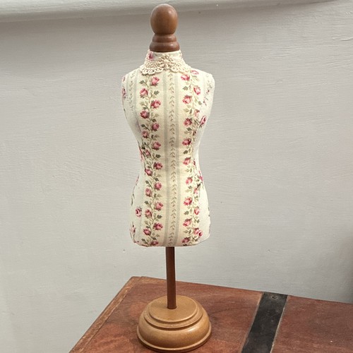 Mini dress form mannequin - form,