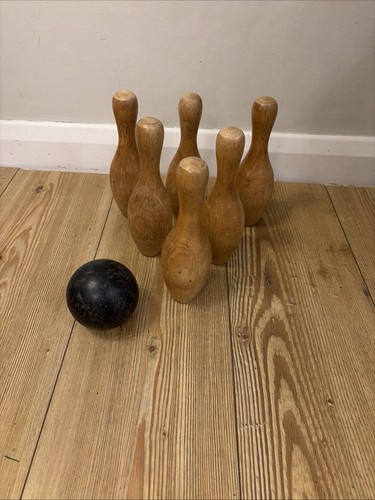 Vintage hardwood skittles set - skittles,