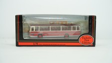 EFE Gilbow 1/76 Plaxton Coach