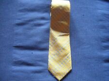 HILDITCH & KEY SILK YELLOW WITH BLUE CIRCULAR PATTERN TIE