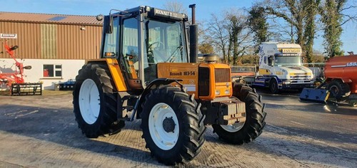 Renault 103 tractor - 103-54,