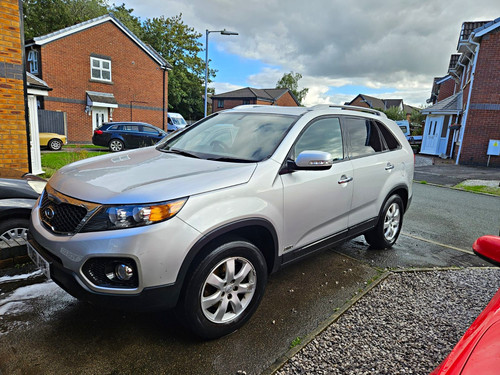 Kia sorrento 2012 automatic - kia, 4