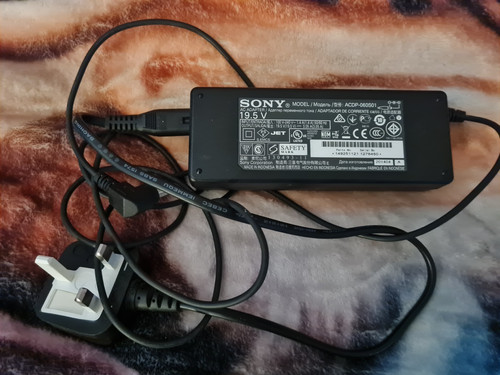 Genuine sony adapter 5v - genuine, ac