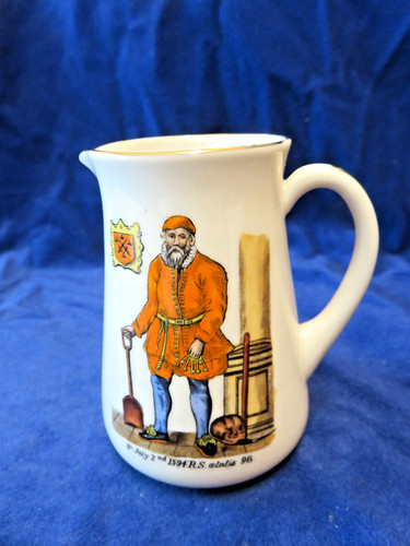 Goss crested china - china, cream