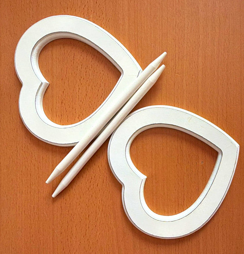 White painted wooden heart - white,