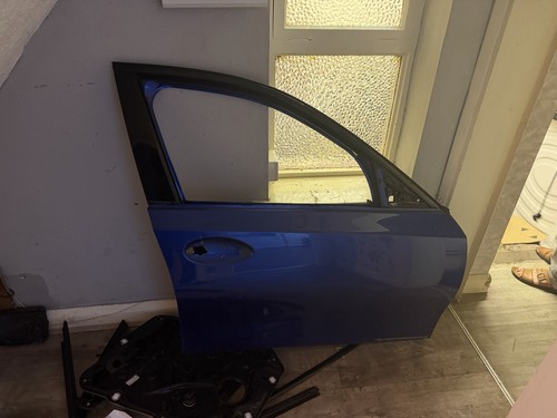 Bmw g20 driver side door - bmw,