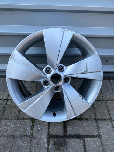 Genuine skoda superb - 1x, 17”