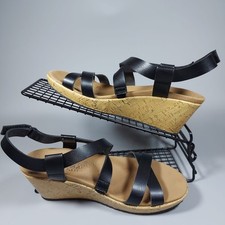 Skechers Sandals Womens Size 5 Beverlee Black Strappy Wedge Holiday Comfort