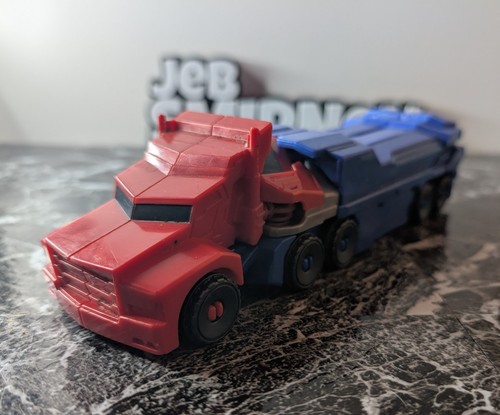 Hasbro tomy optimus prime - optimus,