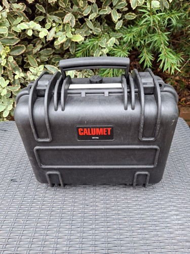 Calumet 796 camera bag hard - calumet,