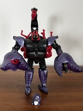 Hasbro Transformers Buzzworthy Bumblebee Creatures Collide Deluxe Scorponok