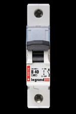 LEGRAND 40 AMP CURVE B 6kA MCB CIRCUIT BREAKER 032 74 03274