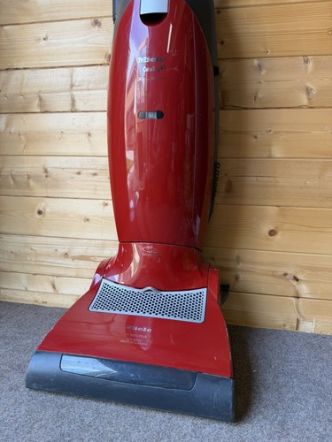 Miele s7260 cat - cat, dog