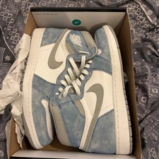 Nike Air Jordan 1 Retro Mens