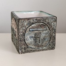 Troika Pottery Vase Cornwall