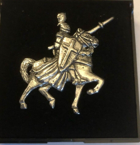 Mounted knight horse - mounted,