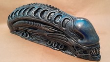 Aliens Xenomorph Warrior Long Head Sculpture.
