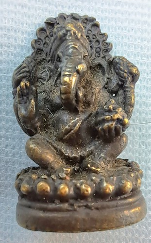 3cm brass ganesh - brass, offering