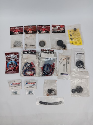 Random parts traxxas - 1/10,