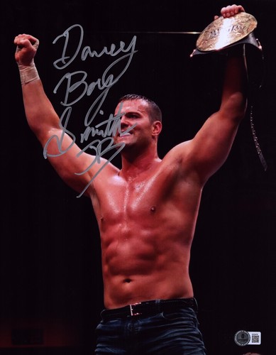 Davey boy smith signed - jr,