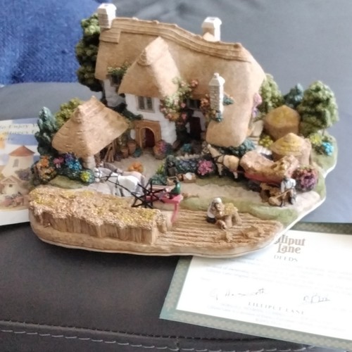 Lilliput lane golden - lane, harvest