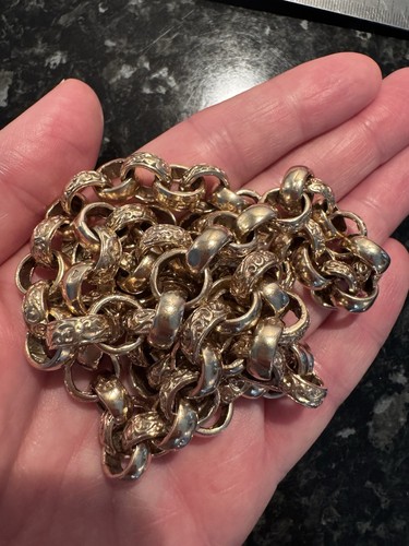 Very heavy 174g solid 9ct - heavy,