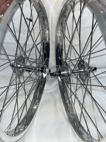 Old school vintage - bmx, wheels