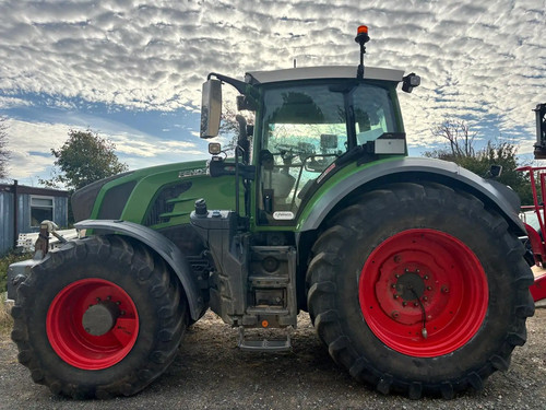 Fendt 828 tractor - fendt,