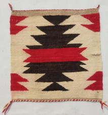 Vintage Traditional Handcrafted Navajo Kilim Rug for Home Décor 45x44 cm