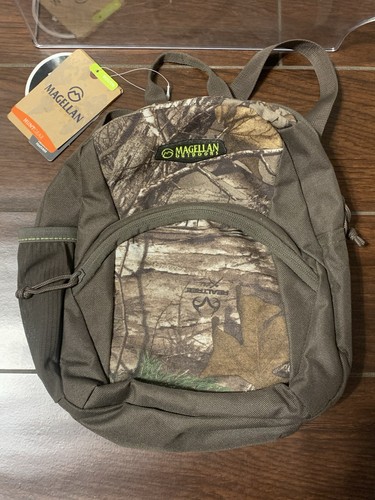Nwt youth magellan - nwt,