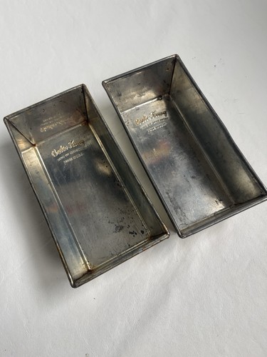 Vintage bake king metal bread - bake,