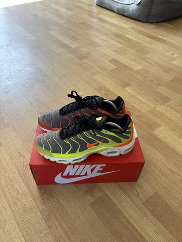 Nike air max plus colour - nike,