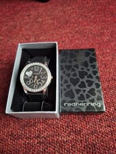 Red Herring Black Large Face