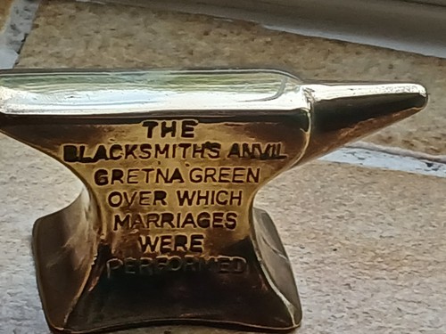 Brass small anvil gretna - small, green