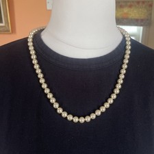 Pearl Necklace Even sized pearls 18" with pretty Gold Plated Coloured Clasp
