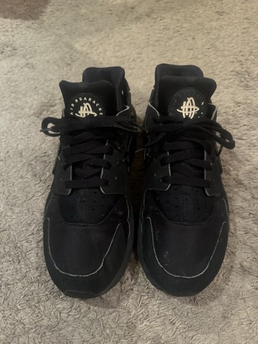Nike huarache black size - black,