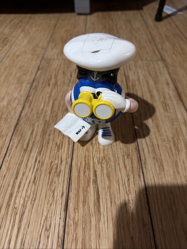 M s blue peanut - m&m's,