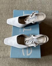 Pure by Diane Hassall Bertie