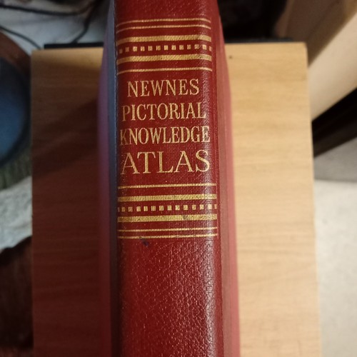 Newnes pictorial knowledge - newnes,
