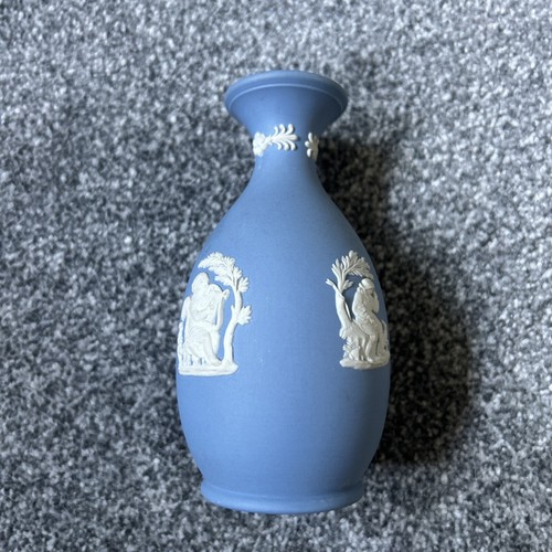 Wedgwood bud vase - wedgwood,