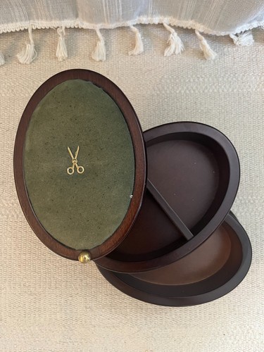 Vintage gunnar sewing box - box, oval