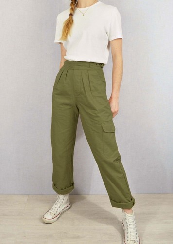 High waisted gurkha pants - high,
