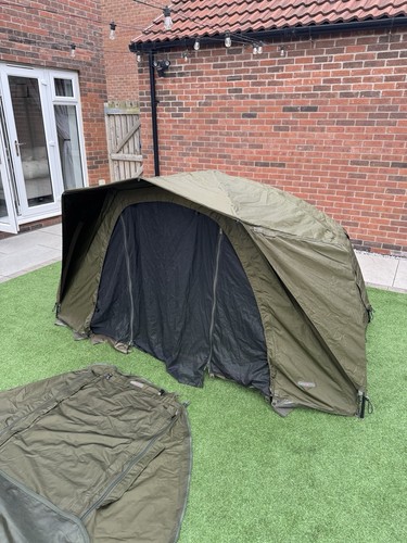 Trakker tempest 100 brolly - trakker,
