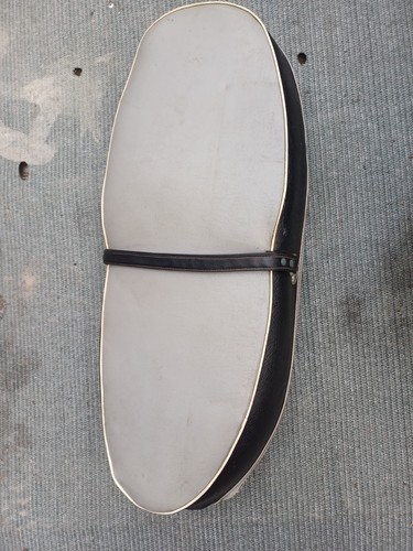 Leather vintage seat great - vintage,