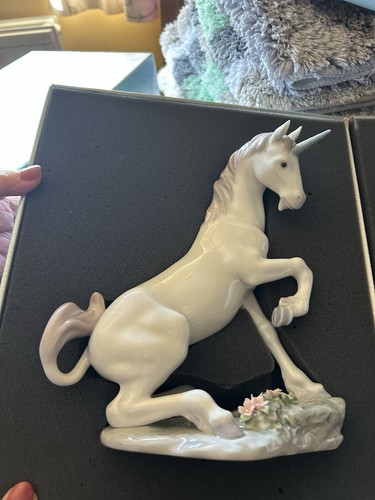 Lladro 7697 magical - 7697, unicorn