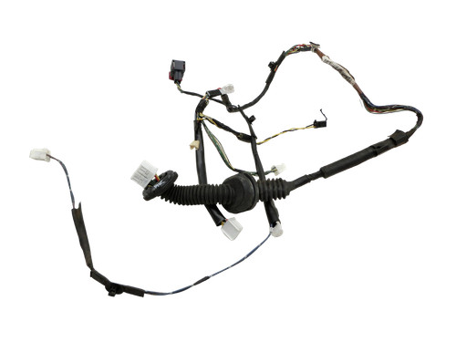 Harness for hatchback door - harness,