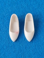 Vintage Sindy Doll White