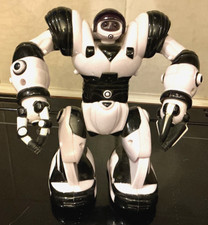 WowWee Mini Robosapien Robot ~battery operated (not the r/c one) see video 7.5"H